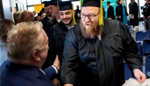 Comment des prisionniers ont retrouvé l&rsquo;espoir grâce à un diplôme d&rsquo;Ensign College